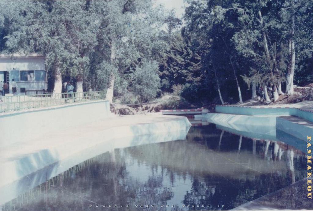 FRENDA L OUED FARDJA SUR LA ROUTE DE TIARET.JPG